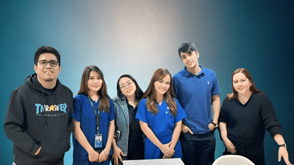 David Licauco with sleep clinic team for CPAP story photo